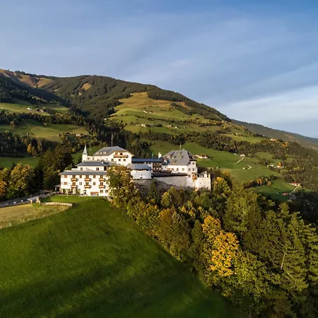 Hotel Schloss Mittersill-3