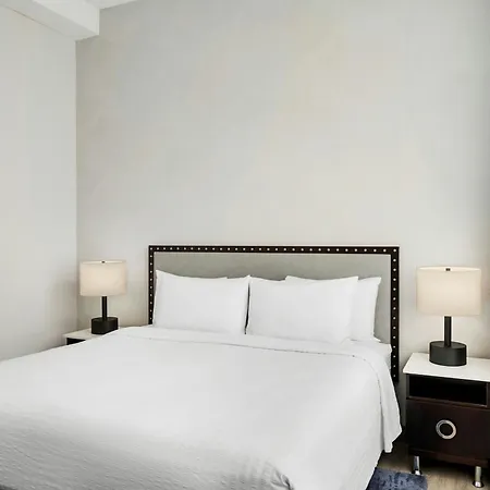 Fairfield Inn And Suites Chicago Downtown/ Magnificent Mile-3