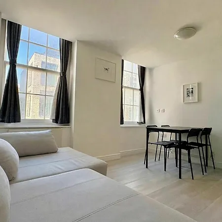 Charlotte Street Rooms By News Hotel-3