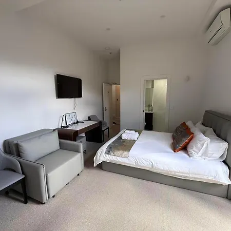 Sixty Two On Grey Serviced Apartments-2