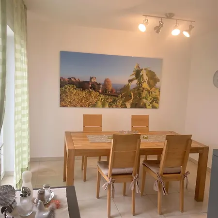 Gästehaus Sommertal, eigener Parkplatz, 800m zum Bodensee, 300m zur Altstadt-3