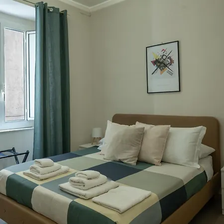 Napoli Centro Rooms-3