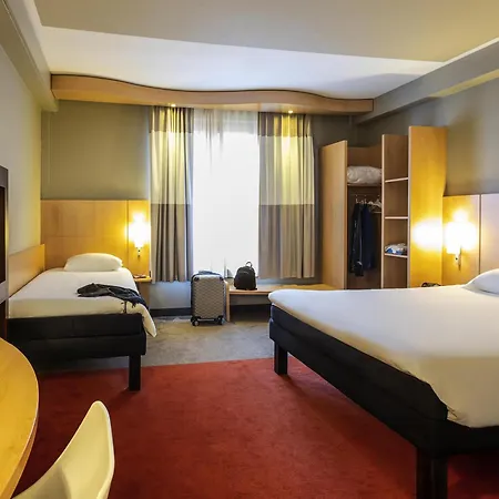 ibis Hotel Brussels Centre Gare du Midi-2