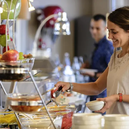 Mercure Thalasso&Spa Port Fréjus-2