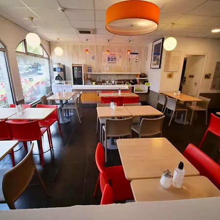 ibis budget Blois Centre-3
