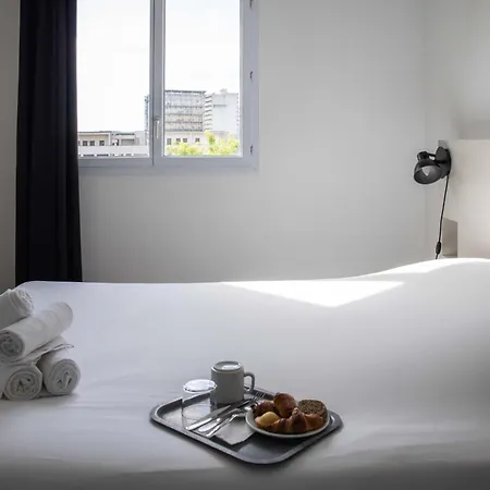 Ténéo Apparthotel Bordeaux Gare Saint Jean-2