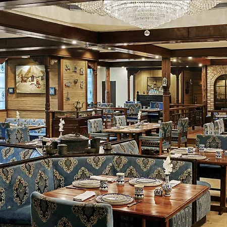 Moevenpick Hotel Karachi-2