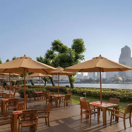 Ibis Bangkok Riverside-3
