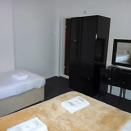 Comfort Inn Notting Hill-3