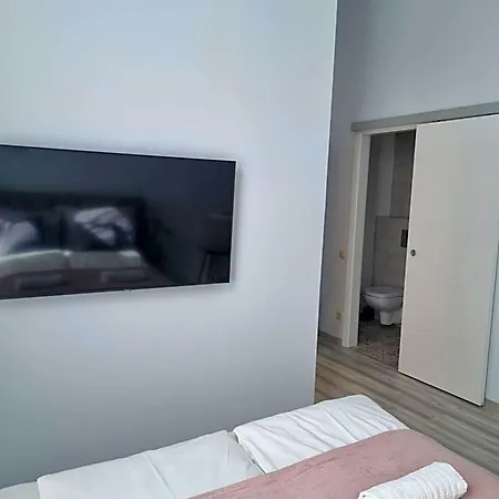 Eden City Home-3