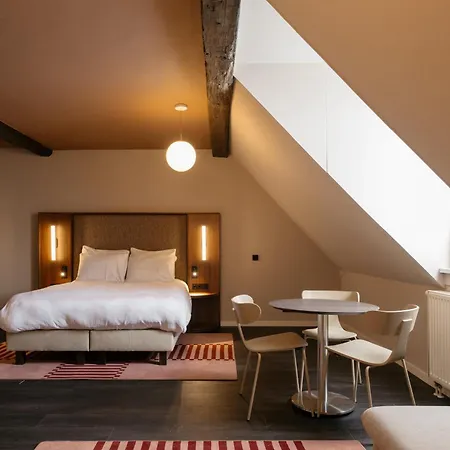 Hotel Vrythof - Just A Room - Digital Check-In, Key By Email Or Sms-2
