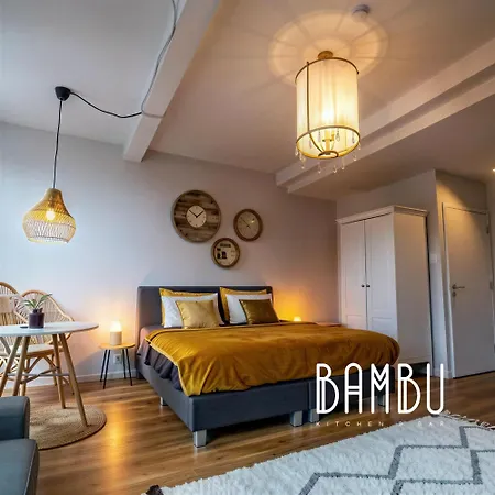 Bambu Kitchen & Bar - Hotel Restaurant-2