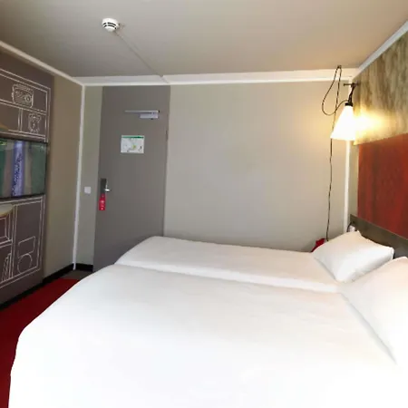 Ibis Koeln Centrum-2