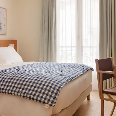 Alfred Hotels Paris Lecourbe- Hotel Renove-2