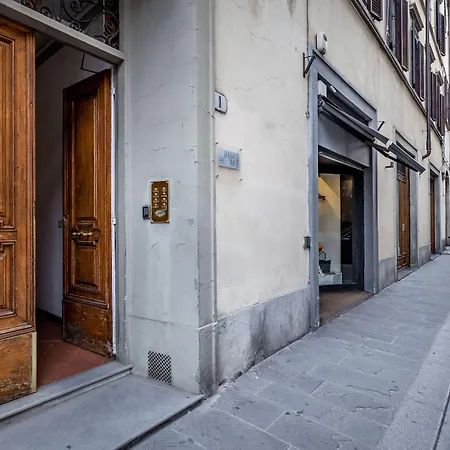 Goldoni Suite Florence-2
