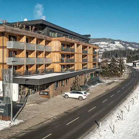 AlpenParks Hotel&Apartment Taxacher-3