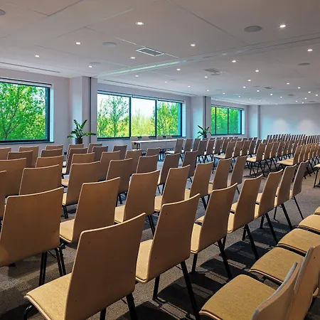 Four Points By Sheraton Warsaw Mokotow-2