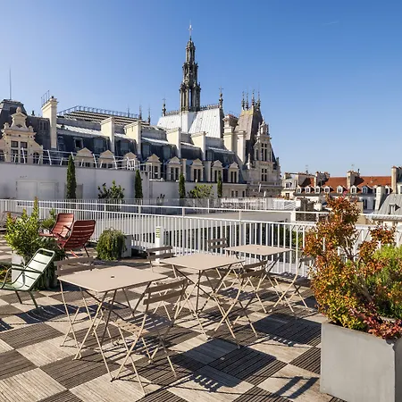 Le Grand Quartier-2