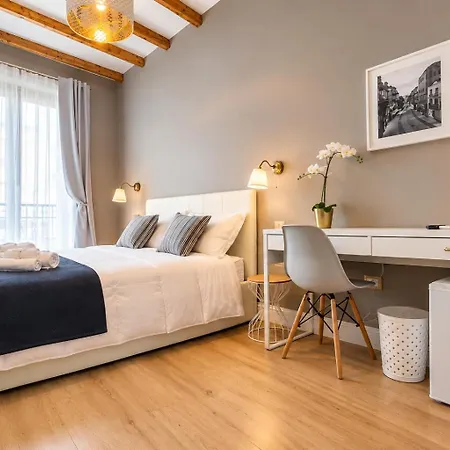 Manno Rooms B&B-2