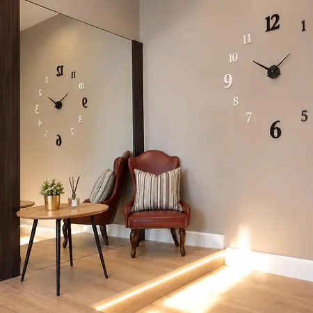 Manno Rooms B&B-3