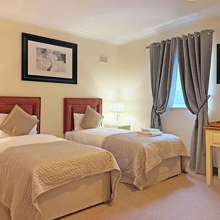 Waterloo Lodge-2