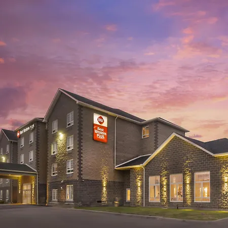 Best Western Plus Saint John Hotel & Suites-3