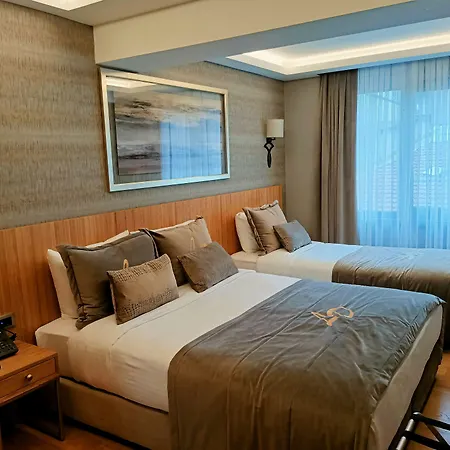 Lady Diana Hotel-3