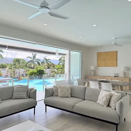 Pool Resort Port Douglas-2