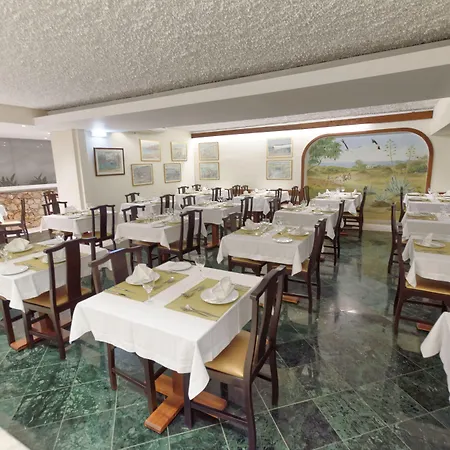 Carvoeiro Garden Hotel-3