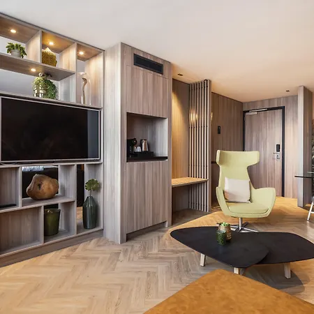 Hotel Van der Valk Maastricht-3