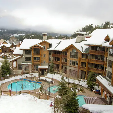 First Tracks Lodge, By Lodging Ovations-3