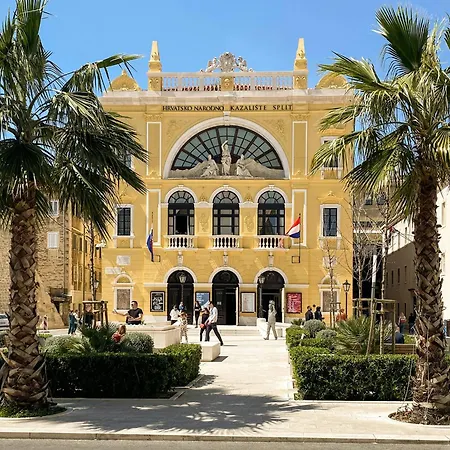 Palazzo President-2