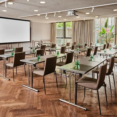 Crowne Plaza Vienna By Ihg-2