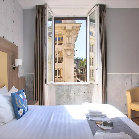 Bramble Luxury Suites-2