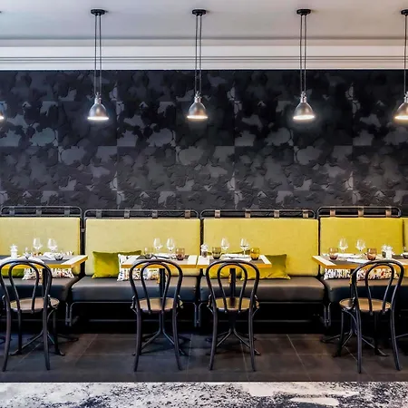 Novotel Paris 17-3