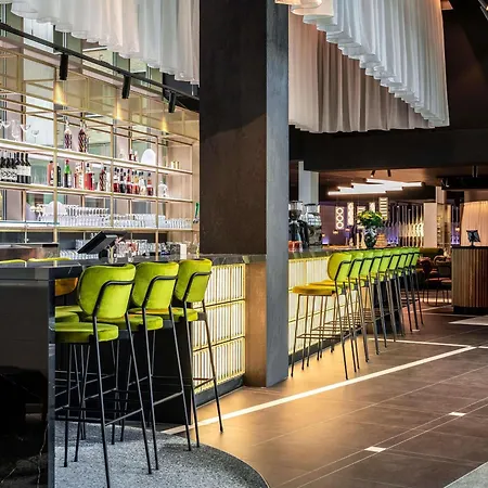 Mercure Amsterdam North Station-2