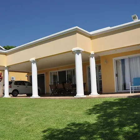 King Palm Self-Catering Suite-2