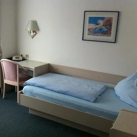 Hotel Am Stadthaus Garni-3