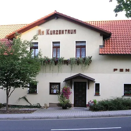 Hotel Pension Am Kurzentrum-2