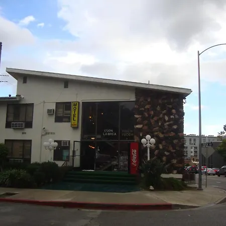 Hollywood 7 Star Motel-3
