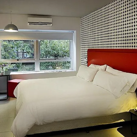 Pop Hotel-3
