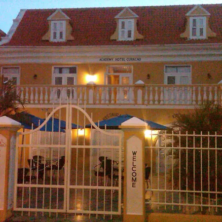 Academy Hotel Curacao-2