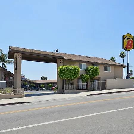 Super 8 By Wyndham Los Angeles/Alhambra-3