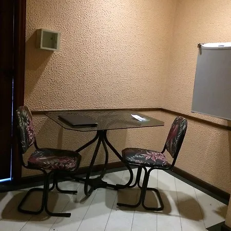 Hotel Free (Adults Only)-3