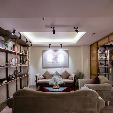 Asian Ruby Center Point Hotel & Spa-2