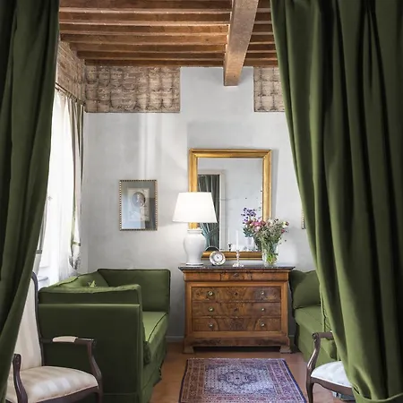 Hotel Relais Dell'Orologio-2