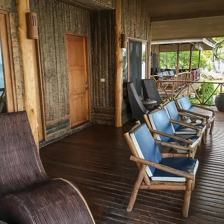 Coral Bay Resort & Spa-3