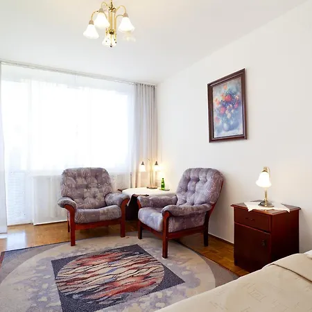 Hotel Ikar-2