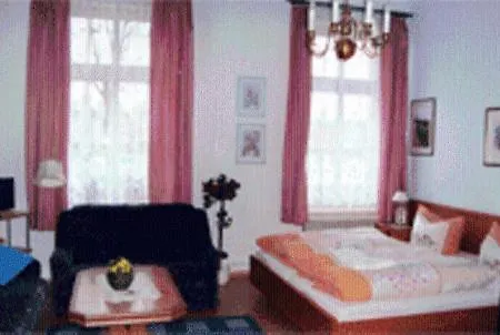 Haus am Pfaffenteich-3
