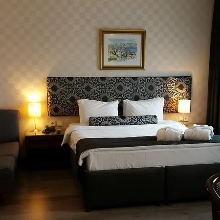 Adela Hotel-2